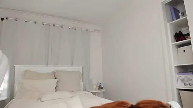 Freechat aus_queen on StripChat