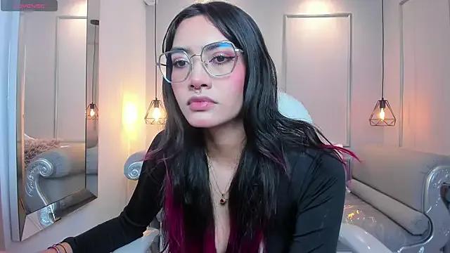 Bicurious craziness: AzuraKindong gets naked while massaging her bush online AzuraKindong from StripChat