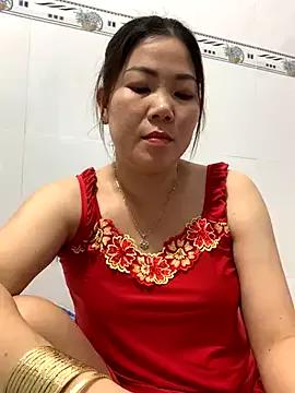 Baby-bigtits on StripChat 