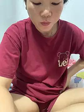 Baby-bigtits on StripChat 