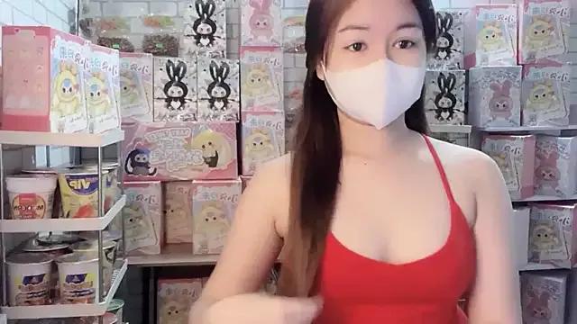 BabyThree_ on StripChat 