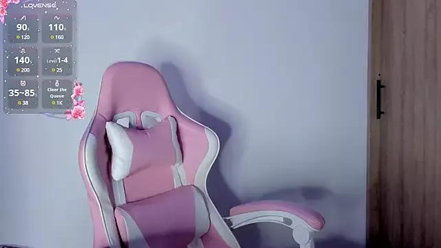 Bella_ricci_ on StripChat 