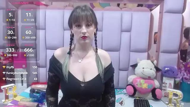 Belly_Rosse on StripChat 