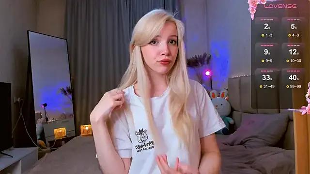 BerryLush_ from StripChat