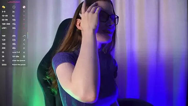 Private brendacom on StripChat