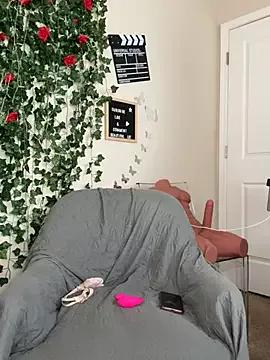 butterflybootyy on StripChat 