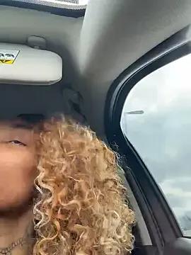 butterflybootyy on StripChat 