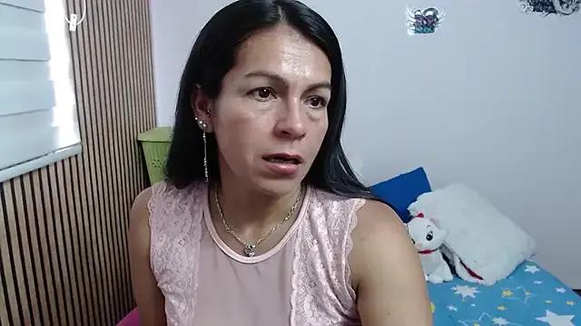 Saucy Camilavargas_ from StripChat - most beautiful garments in a sweet live session camilavargas_ from StripChat