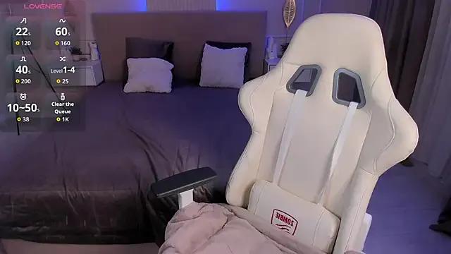 Naked Carrie145 wants you to fuck her body now carrie145 from StripChat