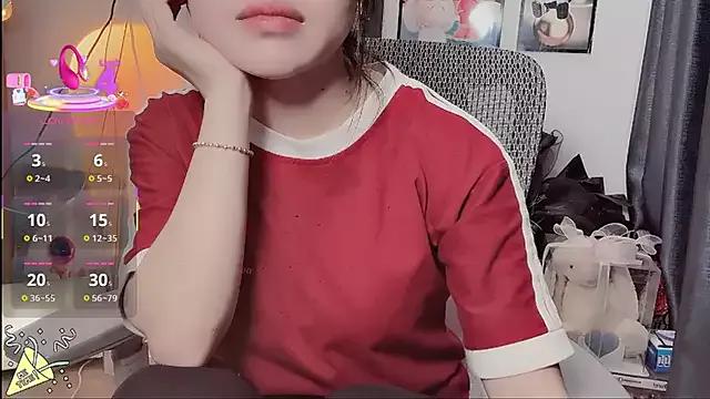 Freechat Caryln-Bun on StripChat