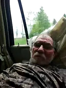 Freechat CDforU on StripChat