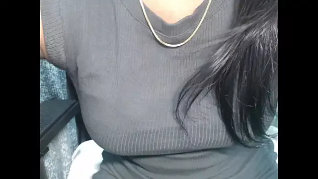 Freechat CuteRhea69 on StripChat