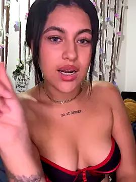 Fascinating DaffneMiller gets nude and cum while being stared at DaffneMiller from StripChat