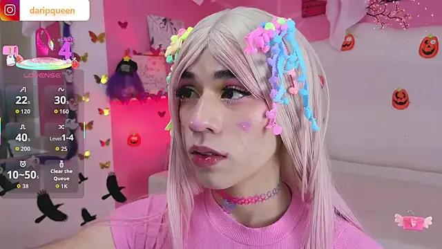Explore DaripQueen, zie wants to masturbate for you DaripQueen from StripChat