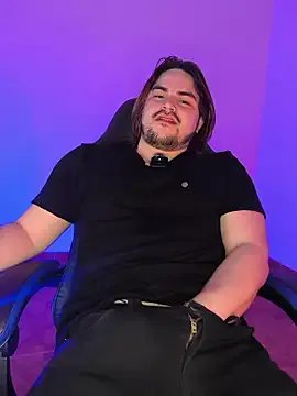 Derek_Vow — kiss on the bicep