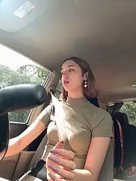 Freechat DollyTall on StripChat