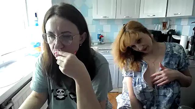 DonnaMagdalena on StripChat 