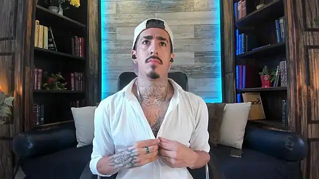 Masturbate to sweet camslut Donovan_Desmond Donovan_Desmond from StripChat