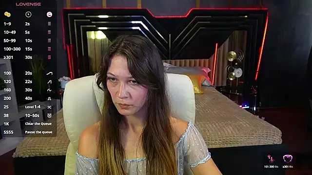 Freechat DreamyLinaa on StripChat