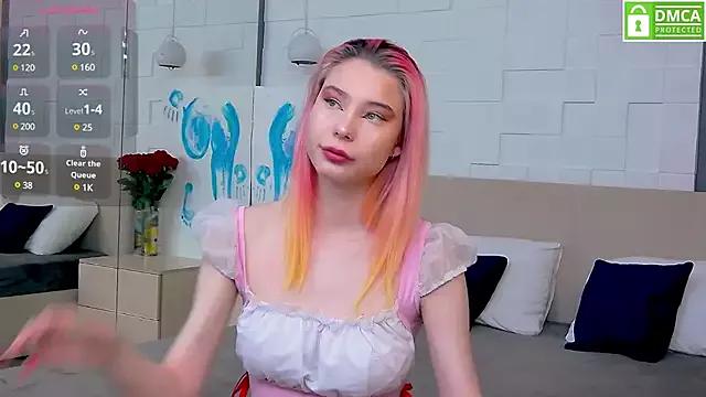 Emma_plux on StripChat 