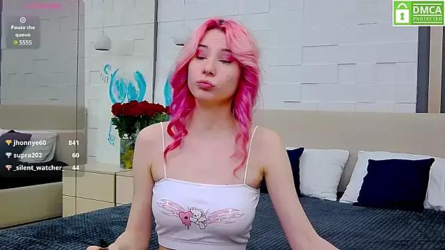 Emma_plux on StripChat 