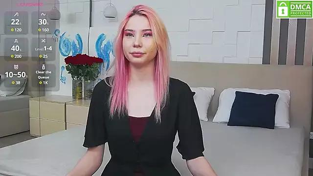 Emma_plux on StripChat 