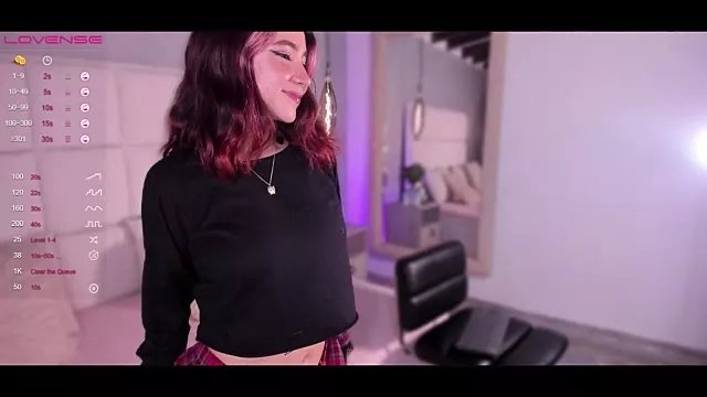 Freechat emma_woods_ on StripChat