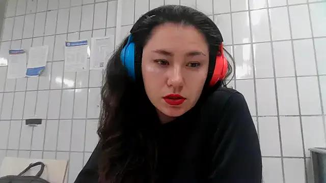 Emparia from StripChat