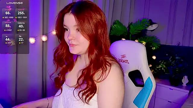 EnnySunrise on StripChat 