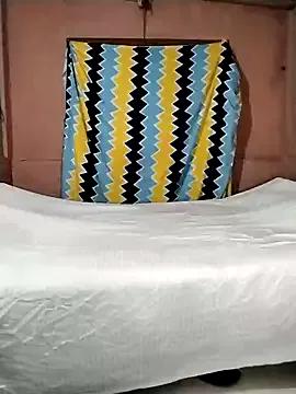 Flirtandfuck0 — Toung under pussy