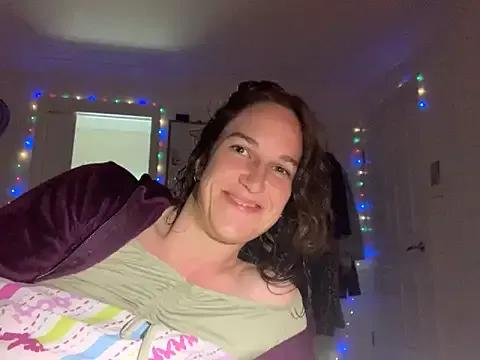 forbiddenbabygirl from StripChat