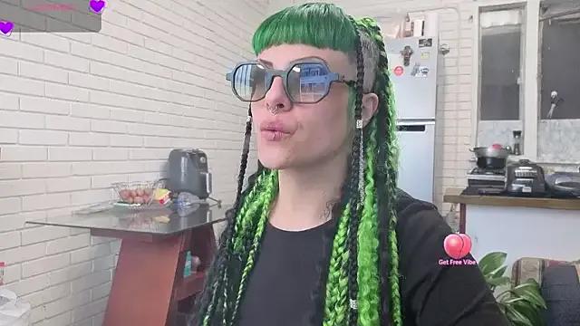 Explore Freyaa_sorcerees, they want to masturbate for you freyaa_sorcerees from StripChat