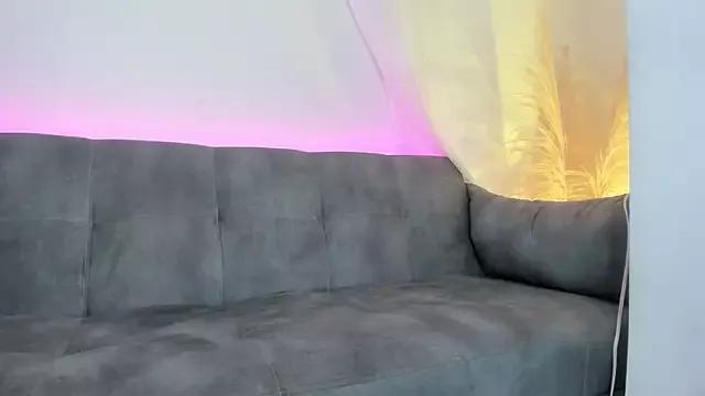gaaby_foxx on StripChat 