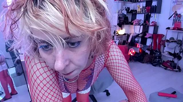 Explore cute model GinaMiracle GinaMiracle from StripChat