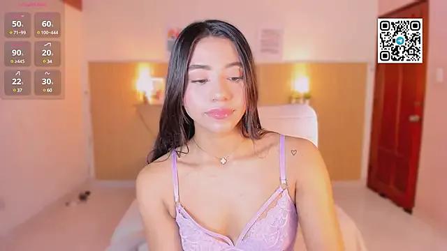 Curious Harmony_Malkova getting naked and masturbating with her favorite sex toys Harmony_Malkova from StripChat