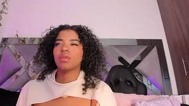 Iris_hott1 on StripChat 
