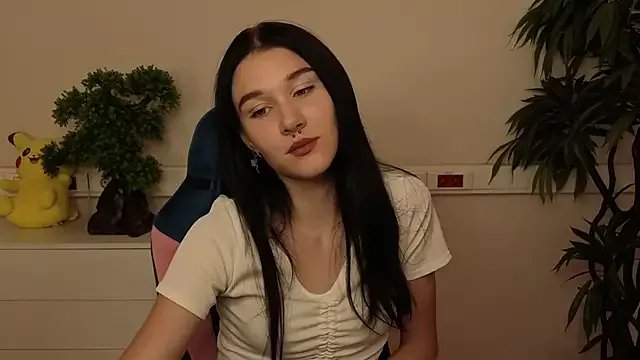 Freechat JenniferSullivan on StripChat