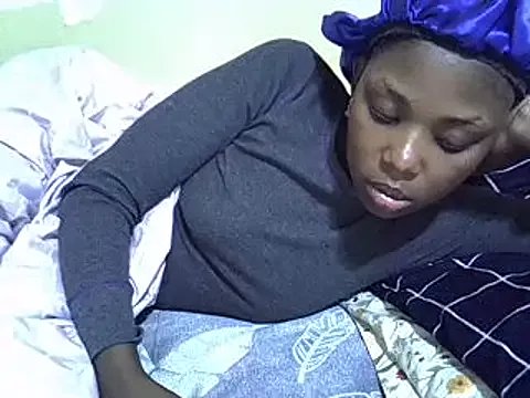 Freechat Just_Karu on StripChat