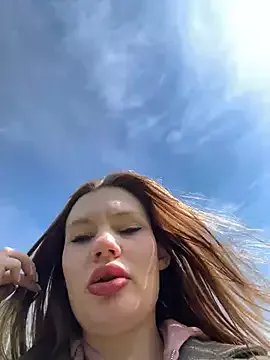 Group justmilaa on StripChat