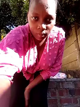 Freechat Karishma99_ on StripChat