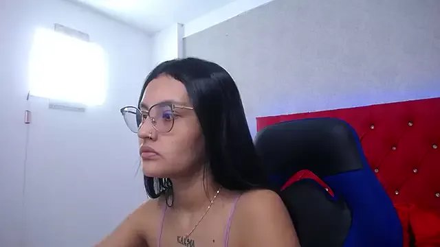 Freechat kathe-mills235 on StripChat