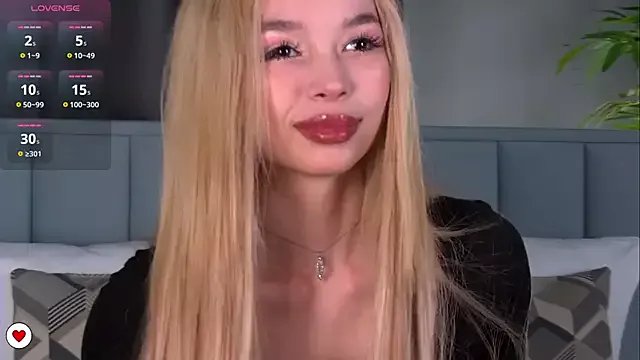 Freechat katyevance on StripChat