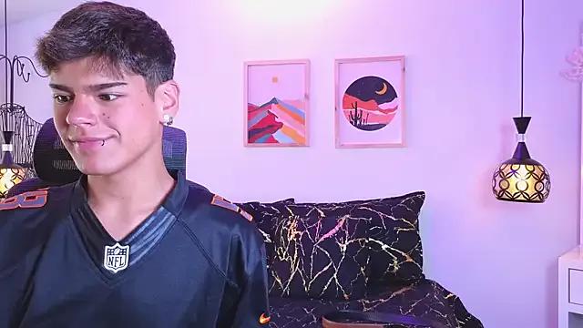 Dirty Kevienmiet from StripChat - most beautiful outfits in a sexy live showcase kevienmiet from StripChat