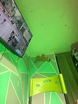 KinkyJessyHotxx on StripChat 