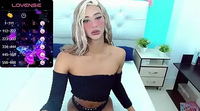 Freechat kinverly_sexyx on StripChat