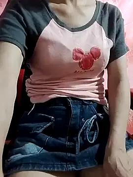 Kylie_beem from StripChat