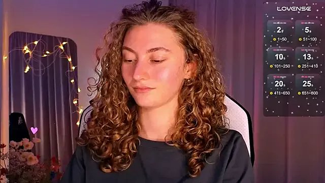 lady_curls on StripChat