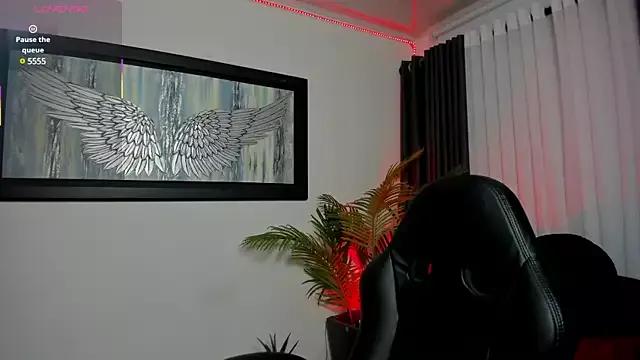 Laila_Angels on StripChat