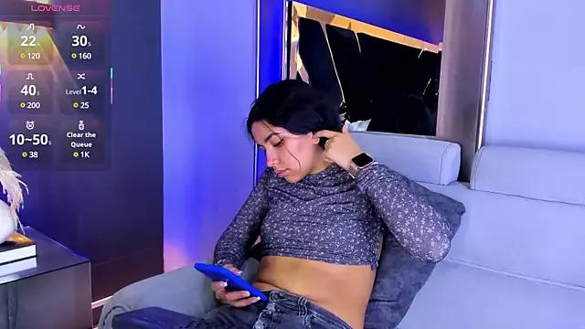 Larabrooks on StripChat 