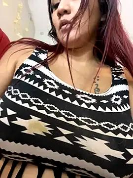LISA_BULLOCK_ —  FINGERS IN CREAM PUSSY 